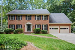 3553 Wood Acres Blvd