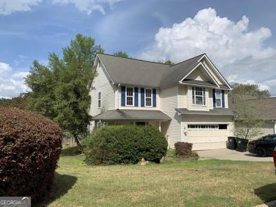 145 Harbour Lake Drive, Fayetteville GA 30215