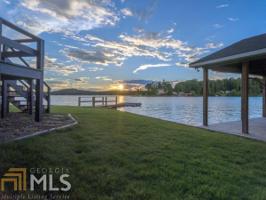 1 Lee Road 907
