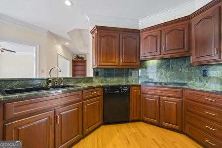 152 Lace Field Lane, Lavonia GA 30553