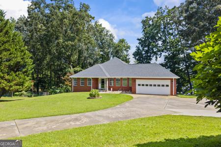 226 Travelers Point, Toccoa GA 30577