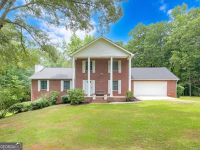 240 Riverview Road, Jackson GA 30233