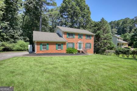 4527 Robie Road SW, Lilburn GA 30047