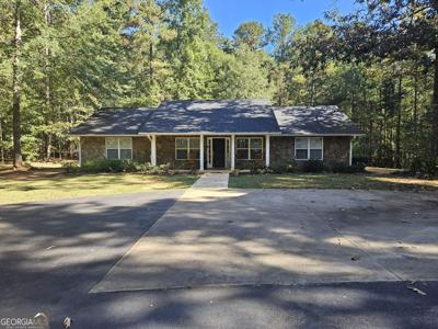 101 Brushy Creek Circle, Jackson GA 30233