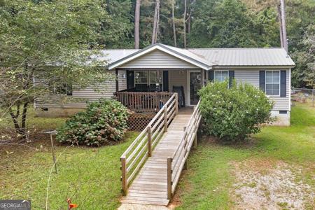 450 Lakeshore Drive, Jackson GA 30233