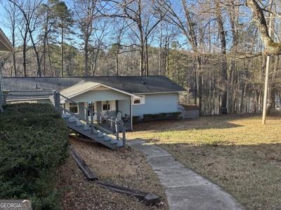 704 Lakeside Trail, Martin GA 30557