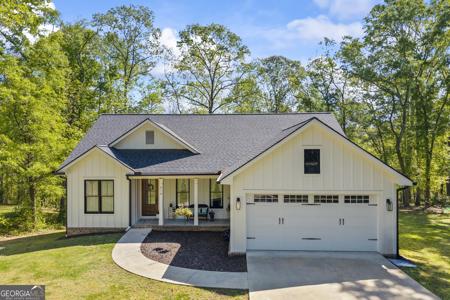 516 Winding Way, Hartwell GA 30643