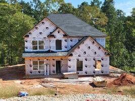 212 River Point Way