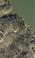 47 Lake Edge Way