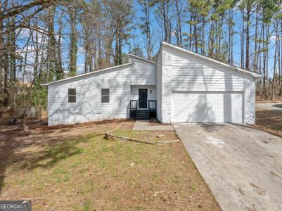 3364 Sheree Trail, Stone Mountain GA 30087