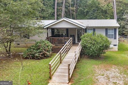 450 Lakeshore Drive, Jackson GA 30233