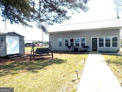 Lot 3, Centre AL 35960 100 Sunset Drive