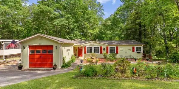 647 Lake Harbor Trail, Martin GA 30557