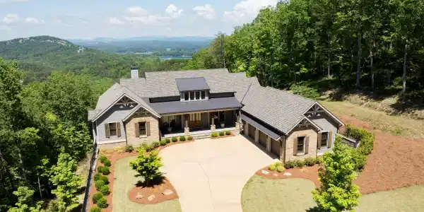 13 Arrow Mtn Drive SE, Cartersville GA 30121