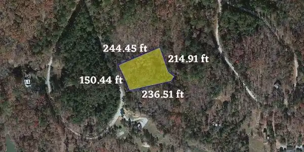 8 Cade Circle, Elberton GA 30635
