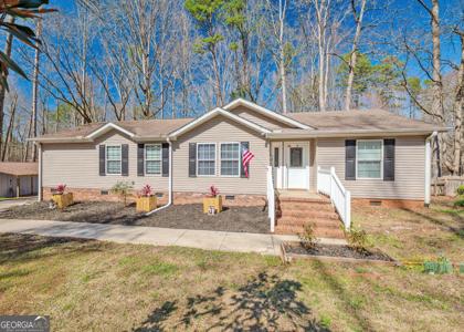 272 Lakeside Trail, Martin GA 30557
