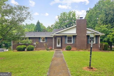 5117 Lakewood Drive, Acworth GA 30101