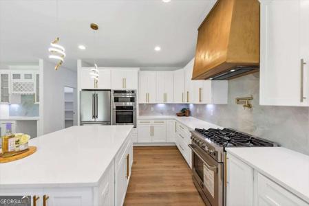 636 Harbour Shores Drive, Jackson GA 30233