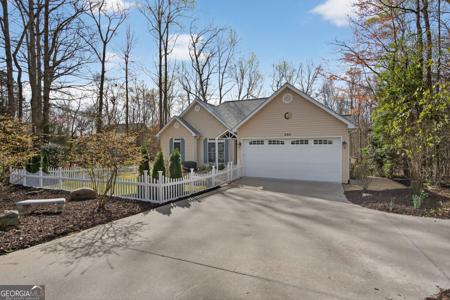 390 Lake Place Drive, Lavonia GA 30553