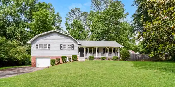 6581 Windsor Drive, Acworth GA 30102
