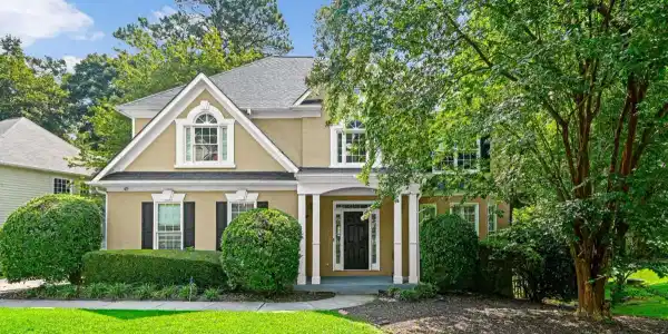 1014 Deer Hollow Drive, Woodstock GA 30189