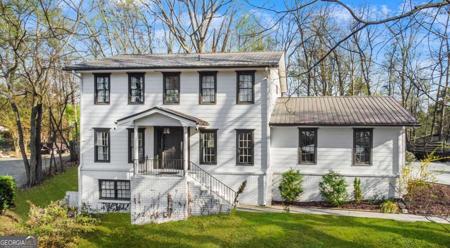 813 Lakeshore Drive, Berkeley Lake GA 30096