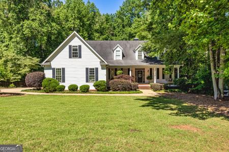 305 South Shore Drive, Newnan GA 30263