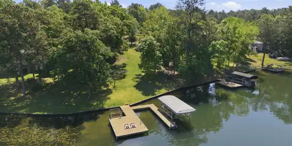 111 River Lake Court, Eatonton GA 31024