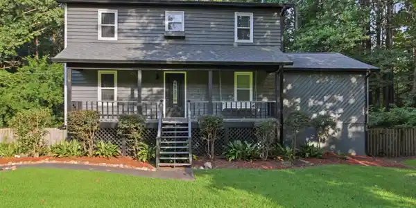 399 N Victoria Road, Woodstock GA 30189