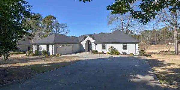1091 Fairway Ridge Road, Greensboro GA 30642
