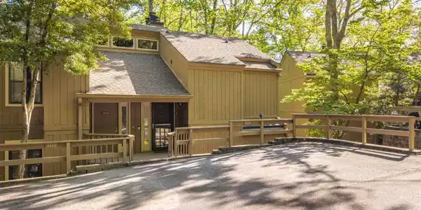 135 Chestnut Rise Trail # 441C, Jasper GA 30143