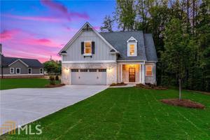 3647 Summit Dr