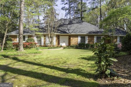 2506 Emerald Drive, Jonesboro GA 30236