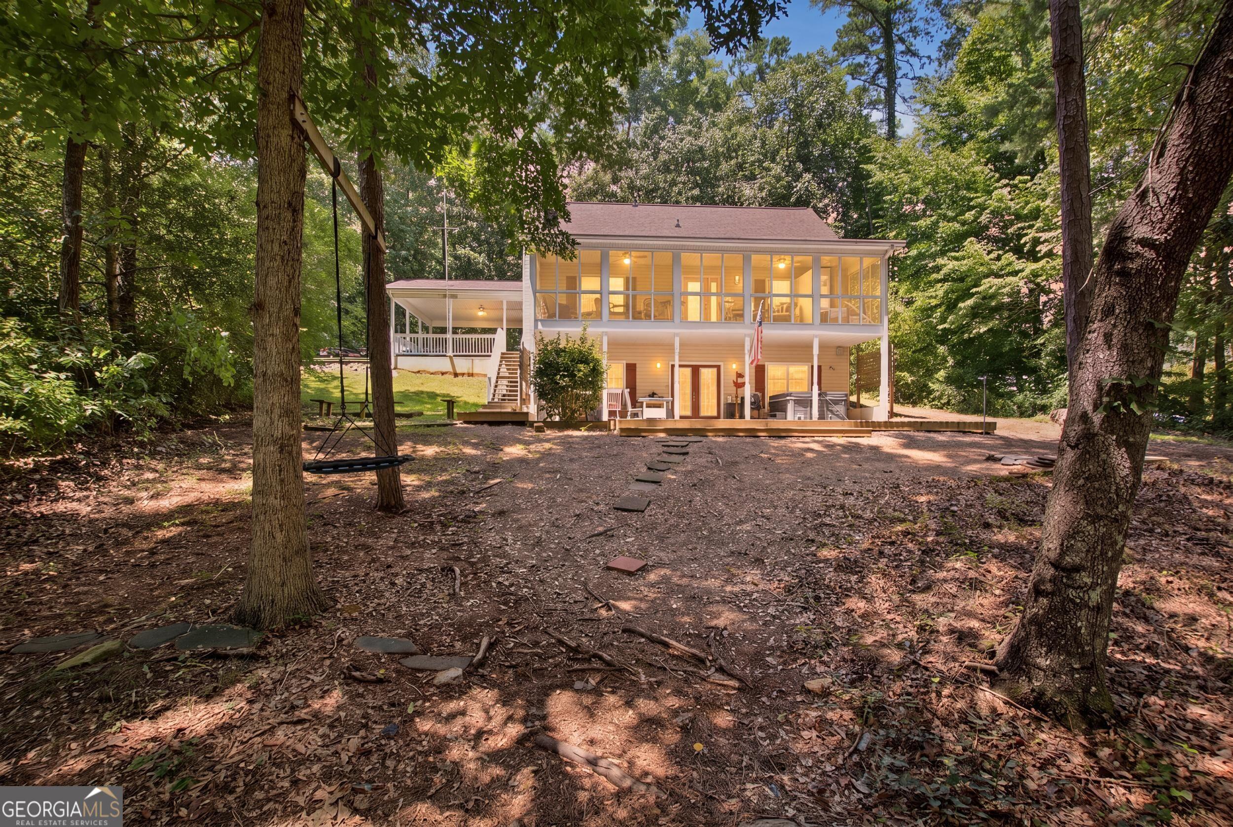 Image 4