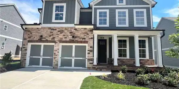 321 Willow Cove, Canton GA 30114