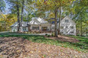 112 Gardenia Trl