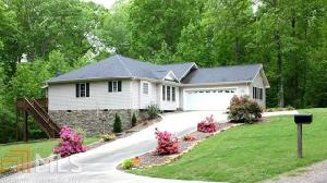 352 Lake Place Dr