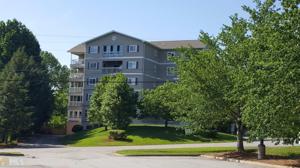 121 River St Unit 2C