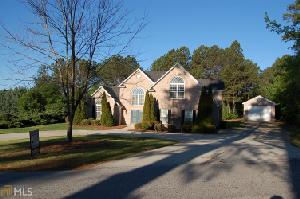 3019 Emerald Dr