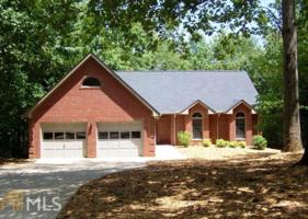 544 Lake Place Dr