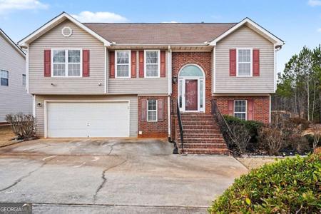 11790 Spring Lake Way, Fayetteville GA 30215