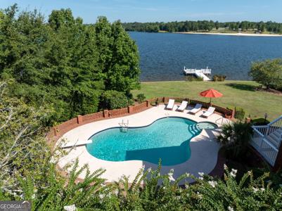 352 Hillridge Cove, Lizella GA 31052