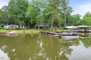 185 Mayo Rd