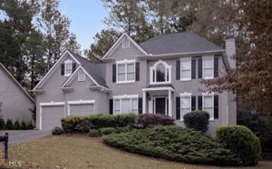 307 Woodbrook Crest