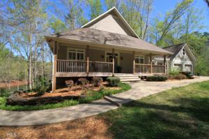 686 Smith Cir