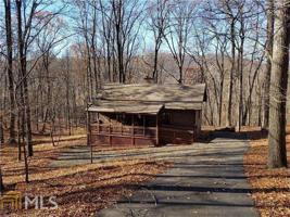 521 Little Pine Mountain Rd