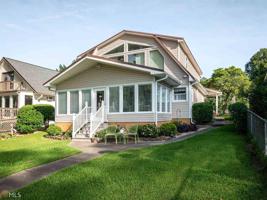 222 Arrow Point Rd