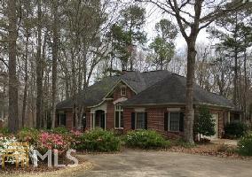 102 Windridge Dr