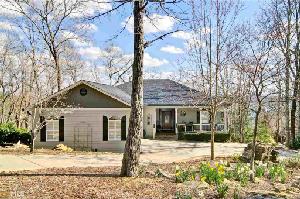 225 Ponderosa Ln