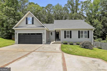 121 Churchill Court, Lagrange GA 30241